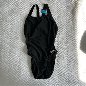 Speedo Performance Once Piece Swimsuit 10/36